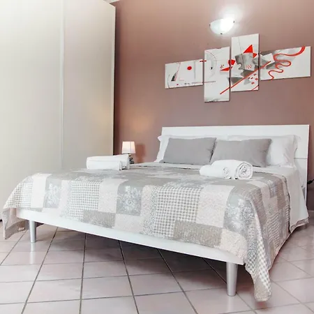 Degli Orti アパート *